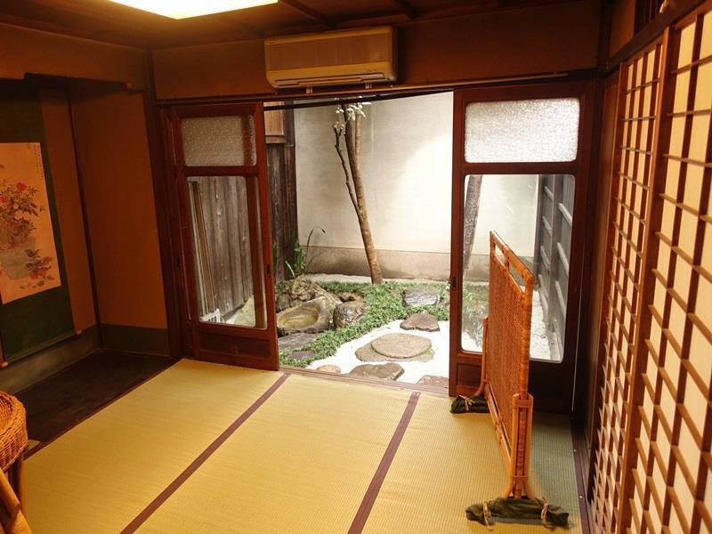 Maison d'hôtes Taiko-ya Bettei 180 Year Old Authentic Traditiona House Kyoto