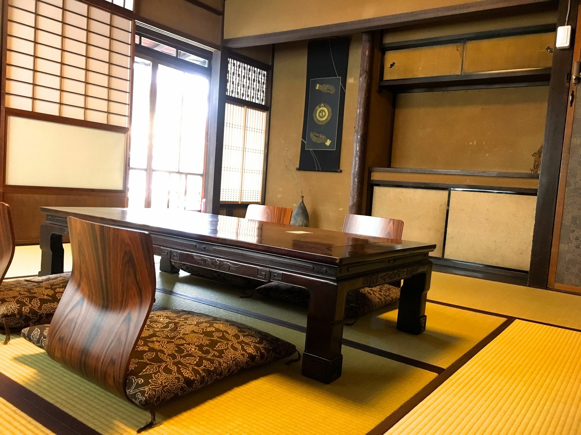 Maison d'hôtes Taiko-ya Bettei 180 Year Old Authentic Traditiona House